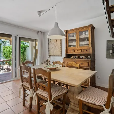 Marbellamar - Club * 马尔韦利亚